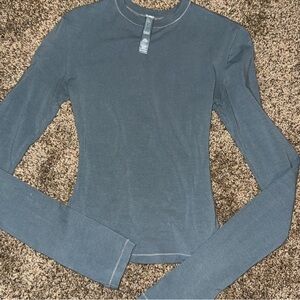 Elegant Long Sleeve Blue Tee